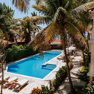 Petit Lafitte Front & 4* Playa del Carmen