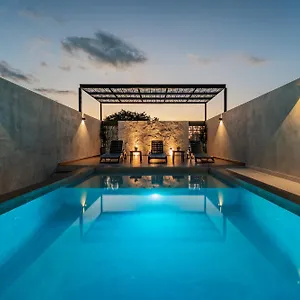 Mexico, *** Mérida