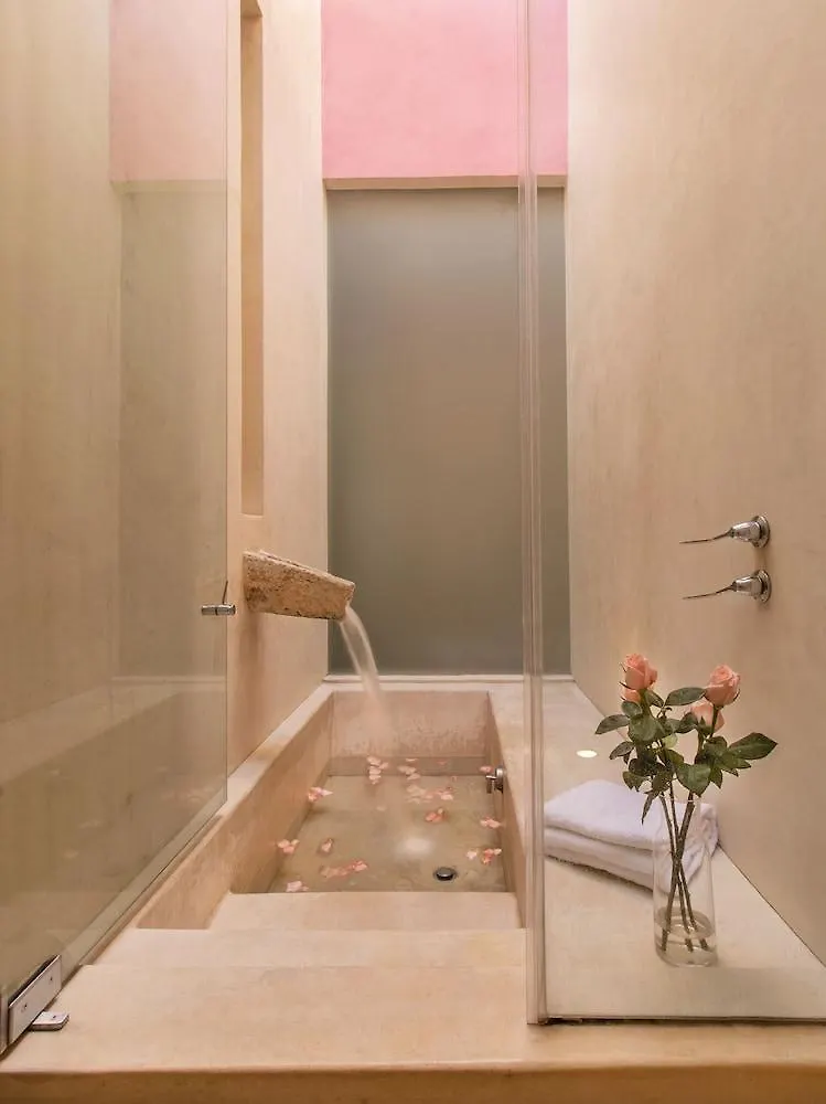 Rosas & Xocolate Boutique Hotel And Spa Merida, A Member Of Design Hotels