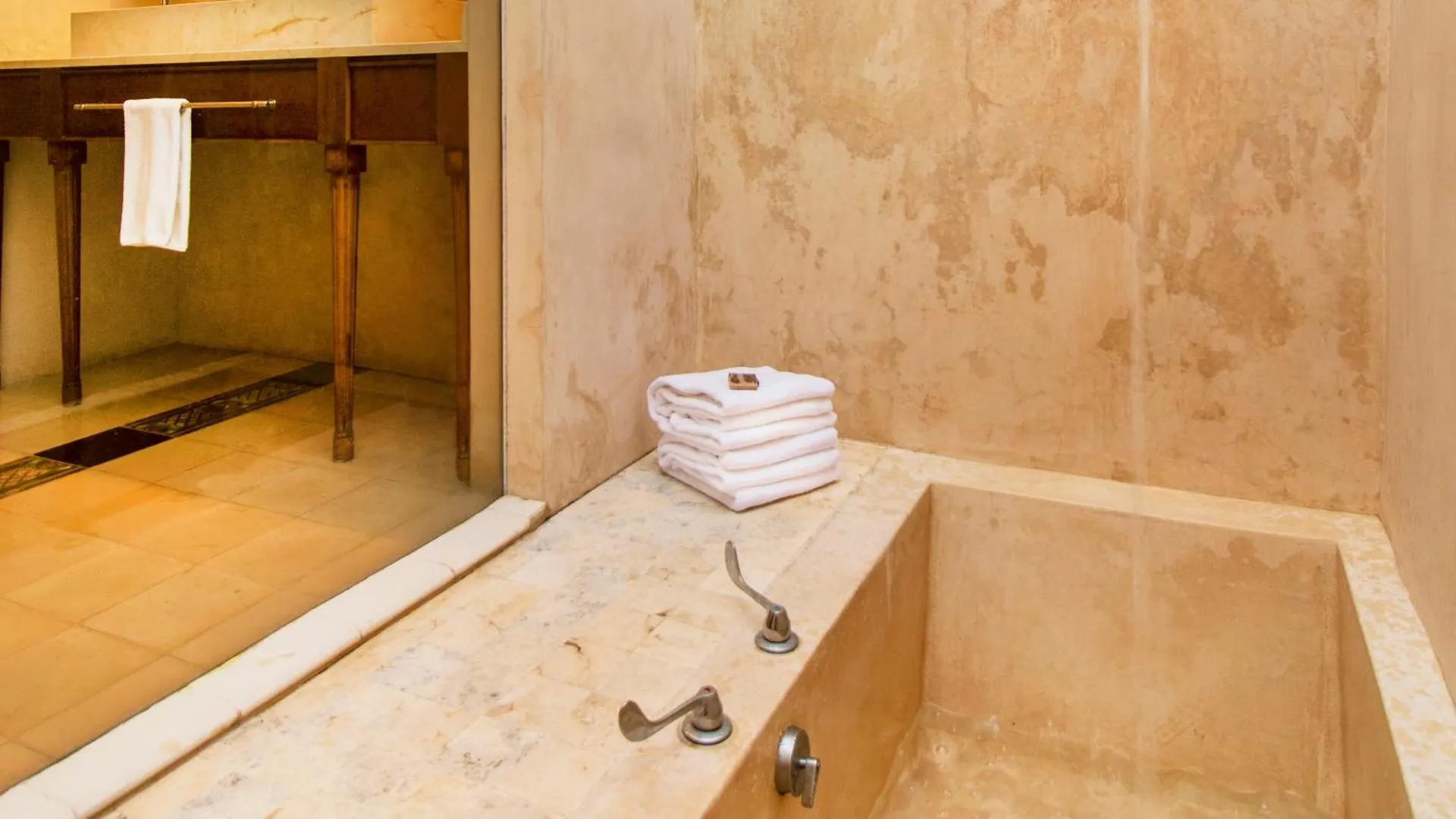 Rosas & Xocolate Boutique Hotel And Spa Merida, A Member Of Design Hotels 5*,  Mexico