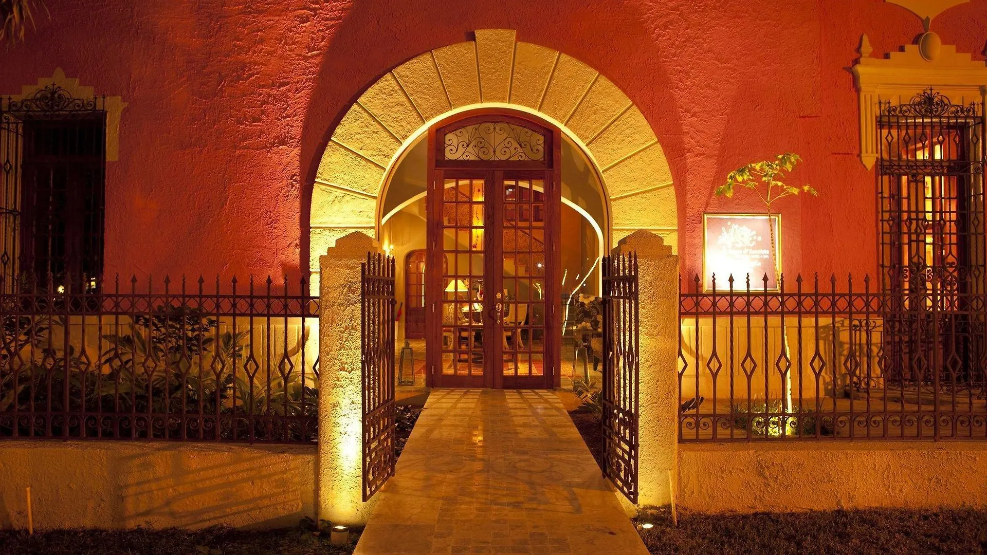 Rosas & Xocolate Boutique Hotel And Spa Merida, A Member Of Design Hotels